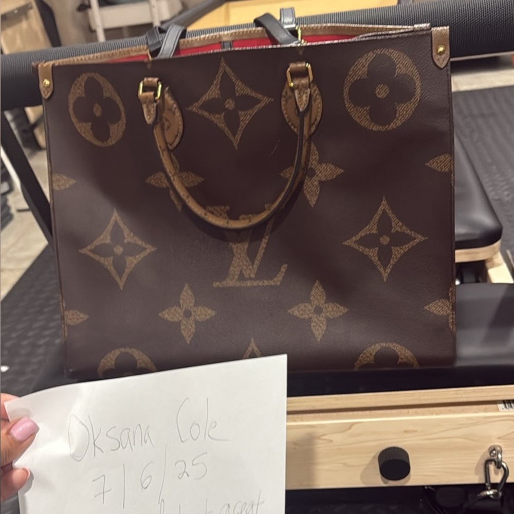 Louis Vuitton OnTheGo GM- used but great condition